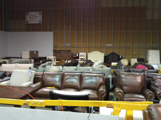 Furniture Store «Hudson’s Furniture & Mattress Outlet», reviews and photos, 3290 W 1st St, Sanford, FL 32771, USA