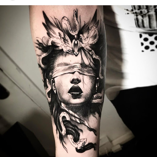 Tattoo Shop «Two Headed Dog Tattoo Studio», reviews and photos, 189 Changebridge Rd #3, Montville, NJ 07045, USA