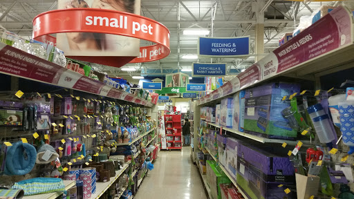 Pet Supply Store «PetSmart», reviews and photos, 400 Mill Creek Dr, Secaucus, NJ 07094, USA