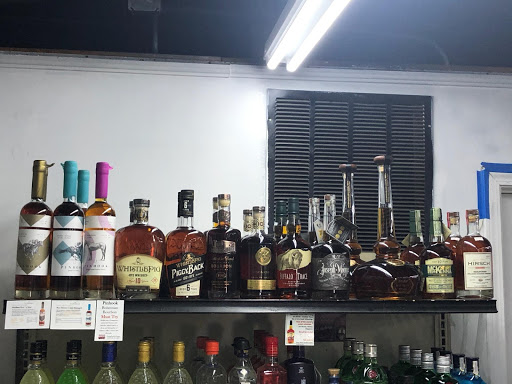 Liquor Store «Royal Spirits», reviews and photos, 240 S Tennessee St, Cartersville, GA 30120, USA