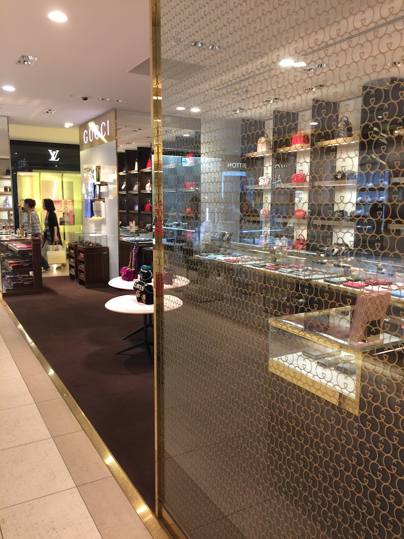 グッチ 阪急 福岡県福岡市博多区博多駅中央街 婦人服店 ブティック グルコミ