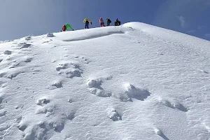Nevado Mateo tu primera cumbre 5150 metros image