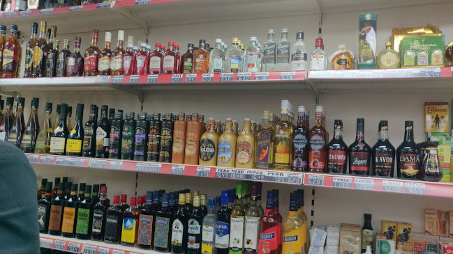 Reviews of Eats & Treats - Drinks in Glasgow - Liquor store