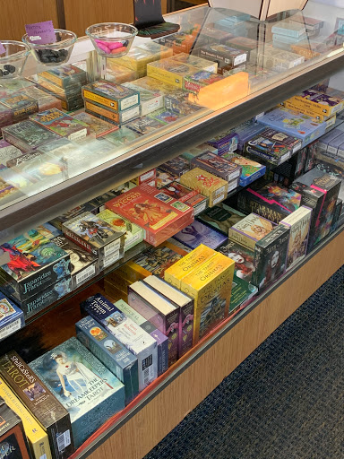 Book Store «Vision Quest Psychic Bookstore», reviews and photos, 3114 E Indian School Rd, Phoenix, AZ 85016, USA