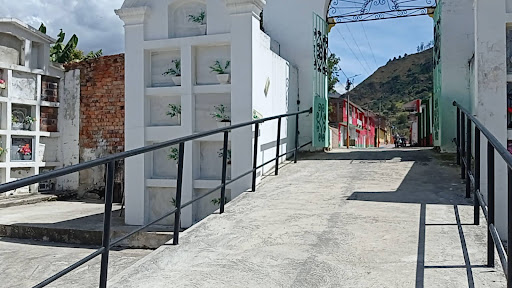 Cementerio de Guacamayas en Guacamayas