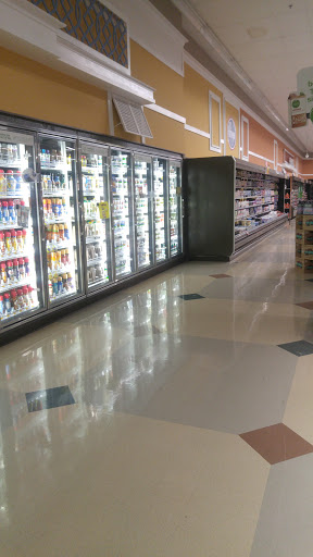 Grocery Store «Kroger», reviews and photos, 5161 Hampsted Village Center Way, New Albany, OH 43054, USA