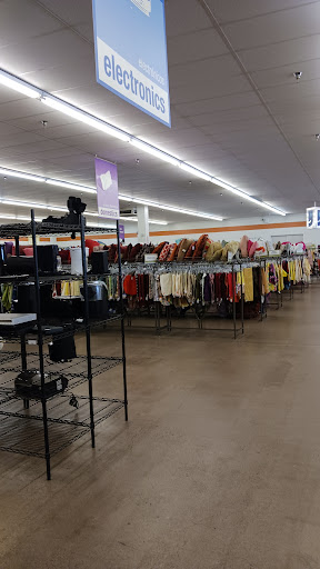 Thrift Store «Goodwill Retail Store, Donation Center», reviews and photos