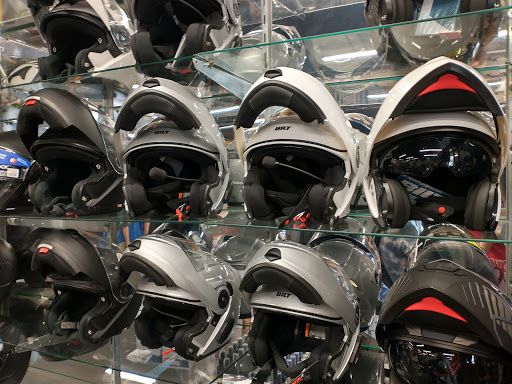 Motorcycle Parts Store «Cycle Gear», reviews and photos, 63 Tolland Turnpike, Manchester, CT 06040, USA