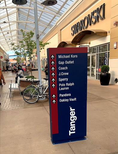 Outlet Mall «Tanger Outlet National Harbor», reviews and photos, 6800 Oxon Hill Rd, Oxon Hill, MD 20745, USA