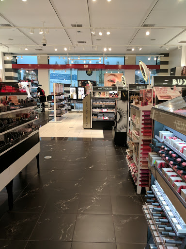 Cosmetics Store «SEPHORA», reviews and photos, 3200 N Sepulveda Blvd, Manhattan Beach, CA 90266, USA