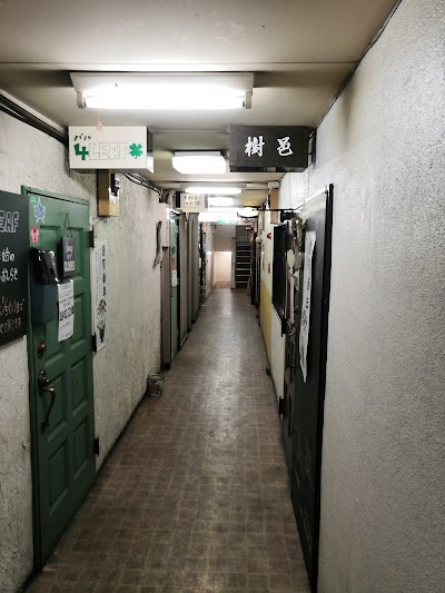横浜エイトセンタービル