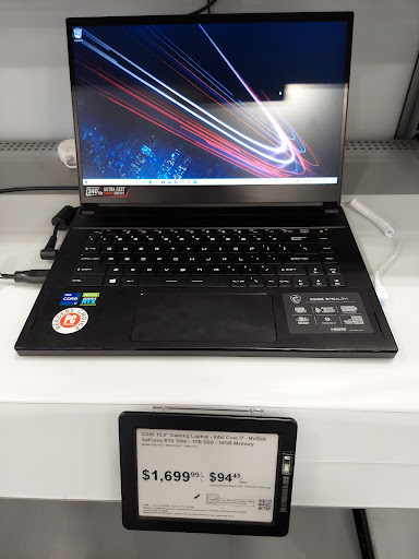 Electronics Store «Best Buy», reviews and photos, 115 N 76th St, Omaha, NE 68114, USA