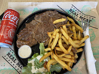 Steak du Restaurant de hamburgers Chicago Factory à Paris - n°5