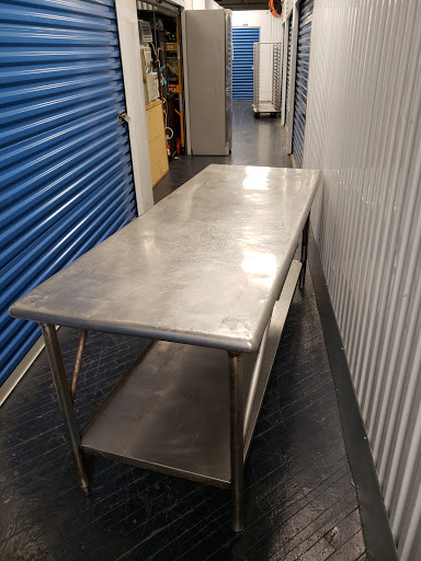 Self-Storage Facility «StorageBlue - Self Storage, Newark», reviews and photos, 200 Mt Pleasant Ave, Newark, NJ 07104, USA