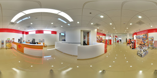 Car Dealer «West Coast Toyota», reviews and photos, 3399 E Willow St, Long Beach, CA 90806, USA