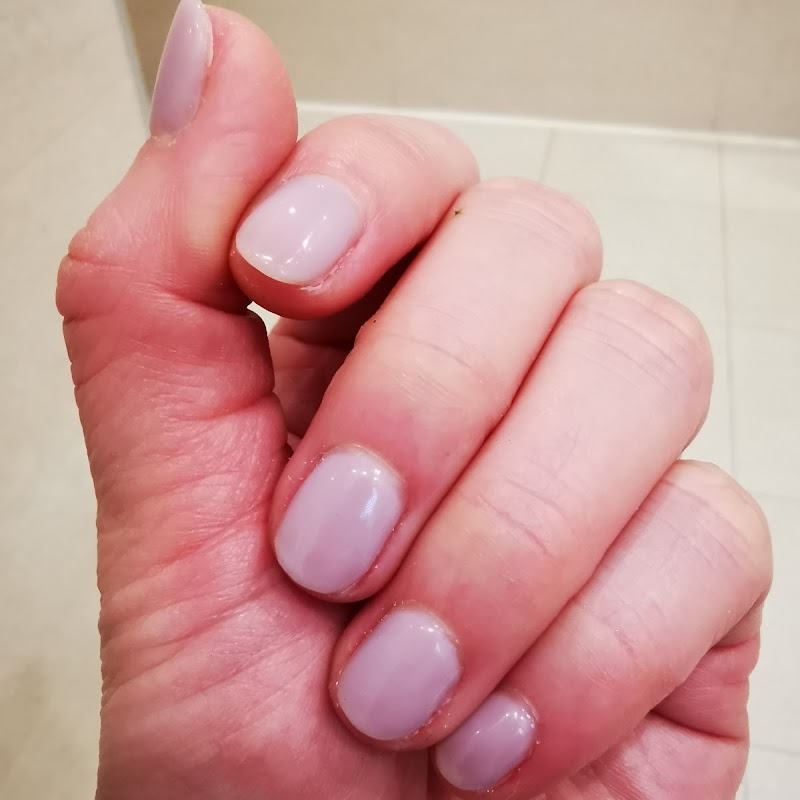 Dream Nails and Beauty Bar