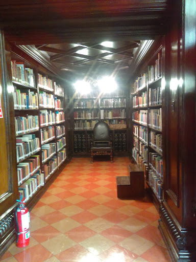 Biblioteca Histórica de Palacio Municipal