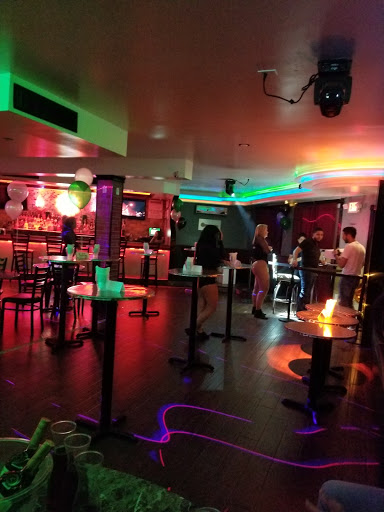 Lounge «105 Lounge», reviews and photos, 105 Sunrise Hwy, Lindenhurst, NY 11757, USA