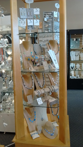 Jewelry Store «Gray Jewelers», reviews and photos, 172 Johns Pass Boardwalk W, Madeira Beach, FL 33708, USA