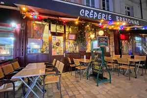 Crêperie Bretonne - Bar & Restaurant de spécialités de Galettes et Crêpes fait maison, à base de produits frais image