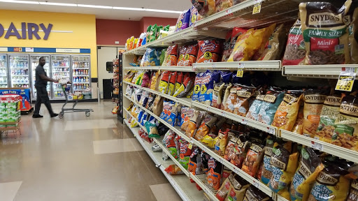 Grocery Store «Hannaford Supermarket», reviews and photos, 415 Philbrook Ave, South Portland, ME 04106, USA