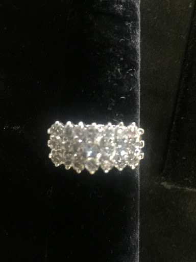 Jeweler «American Jeweler», reviews and photos, 3837 N High School Rd # 6, Indianapolis, IN 46254, USA