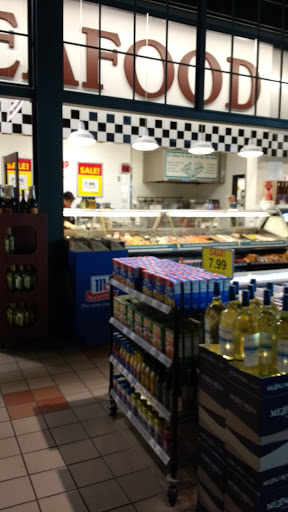 Grocery Store «Schnucks», reviews and photos, 3900 Vogel Rd, Arnold, MO 63010, USA