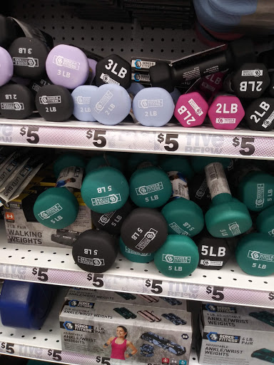 Variety Store «Five Below», reviews and photos, 14215 Hall Rd, Shelby Charter Township, MI 48315, USA