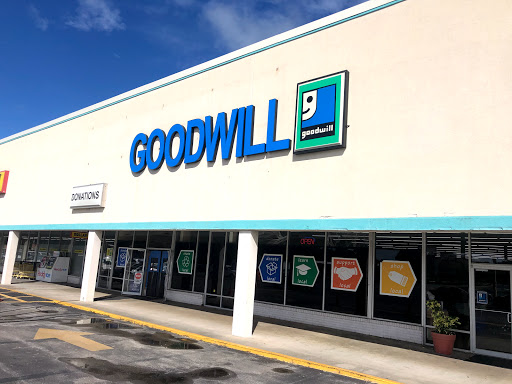 Goodwill Retail Store & Donation Center, 2050 S Jefferson St, Perry, FL 32348, Thrift Store
