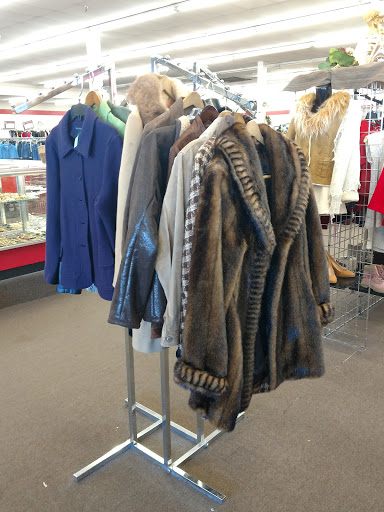 Thrift Store «The Salvation Army Family Store & Donation Center», reviews and photos