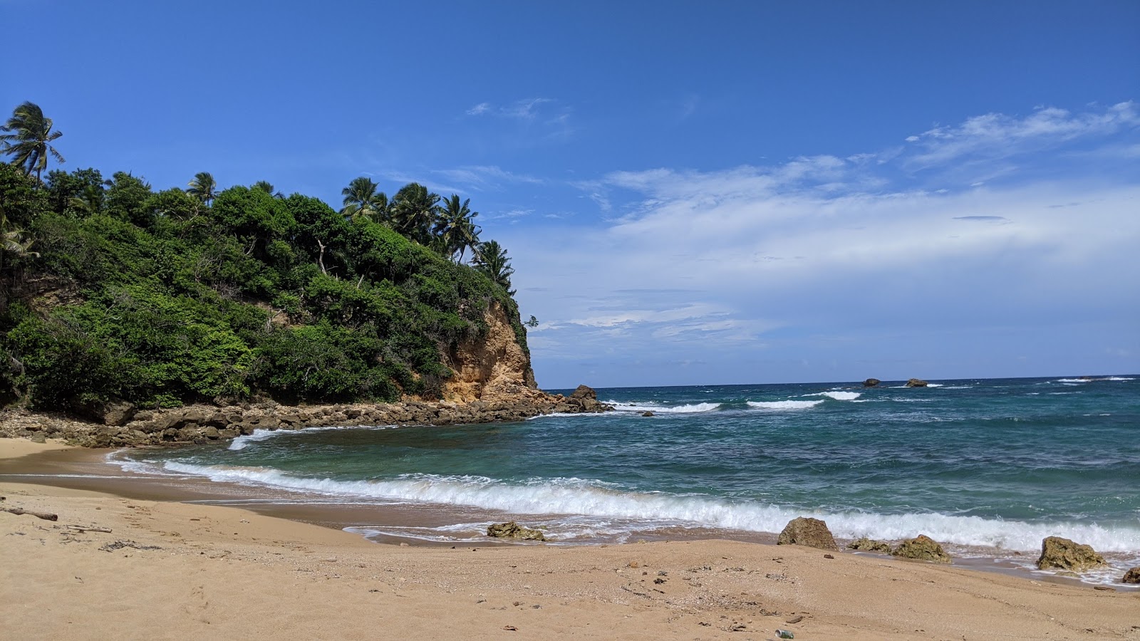 Playa Tocones'in fotoğrafı ve yerleşim