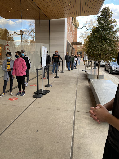 Computer Store «Apple Southlake Town Square», reviews and photos, 260 Grand Ave, Southlake, TX 76092, USA