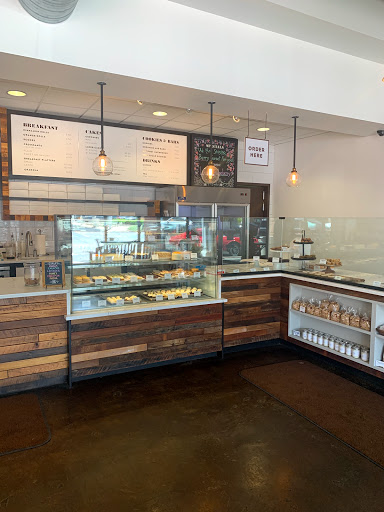 Shopping Mall «The Village», reviews and photos, 6920 Mission Rd, Prairie Village, KS 66208, USA