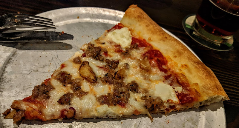 #1 best pizza place in Oregon - Oly's Pizza