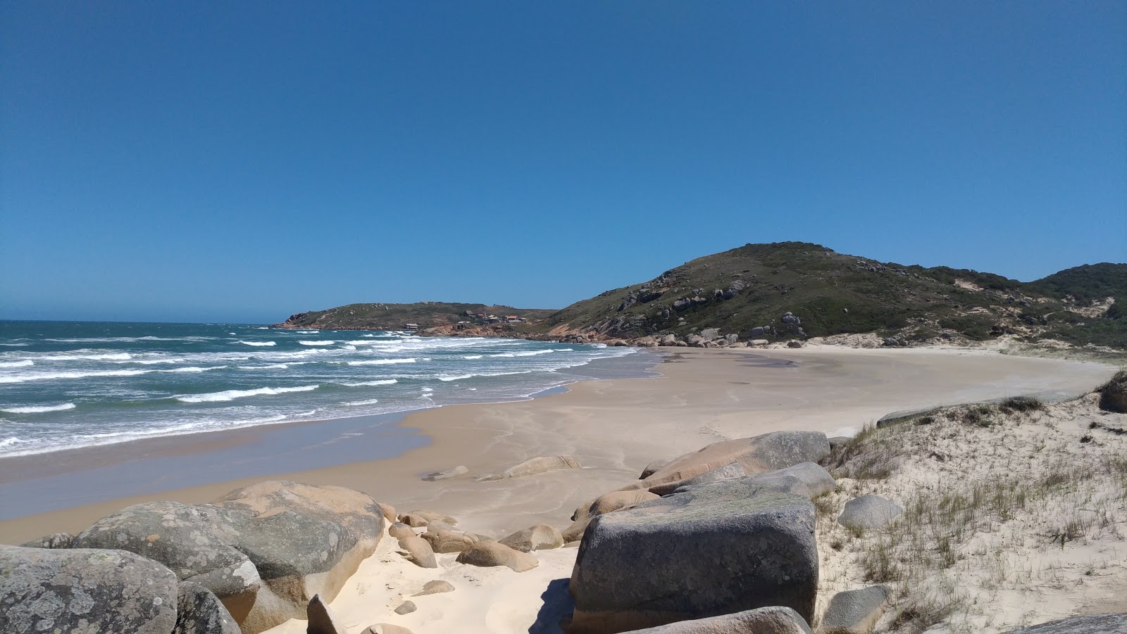 Foto van Praia do Manelome met turquoise water oppervlakte