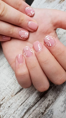 Relax Nails