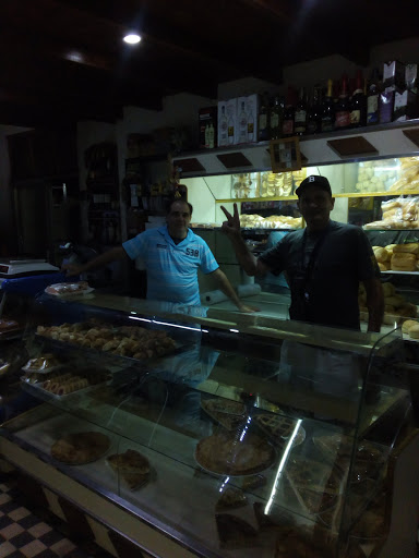 AF1QipOM7qhuObl2oowJOwX45Mwm1UHTB2wi5zZHQ V8