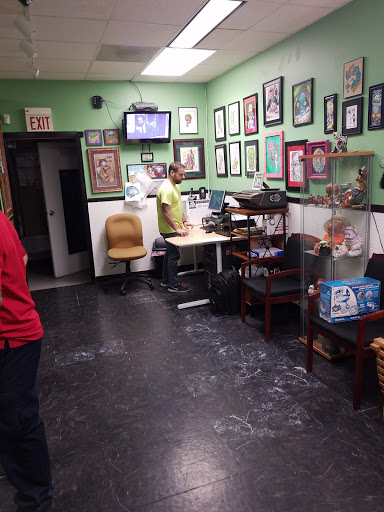 Tattoo Shop «Paradise Tattoo», reviews and photos, 1050 Bridgeport Ave, Milford, CT 06460, USA