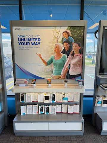 Cell Phone Store «AT&T Authorized Retailer», reviews and photos, 13 N Groesbeck Hwy, Charter Twp of Clinton, MI 48036, USA