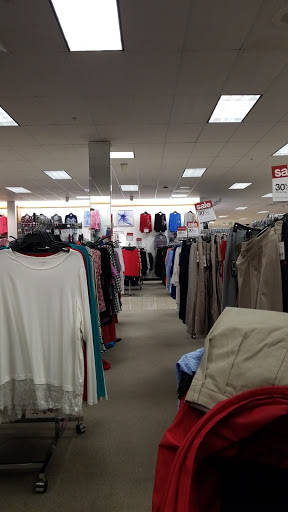 Department Store «Belk», reviews and photos, 2101 Brookmeade Dr, Columbia, TN 38401, USA