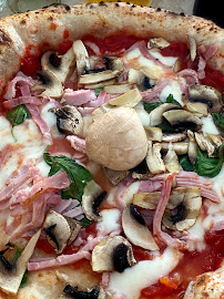 Pizza du IMPERFETTO PIZZERIA NAPOLETANA à Puteaux - n°9