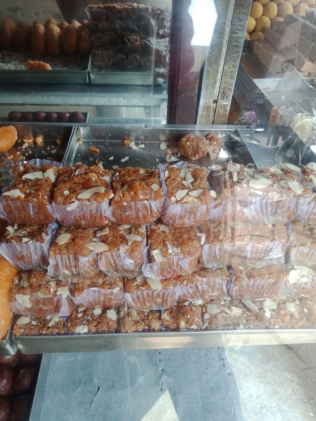 Singhal Sweets