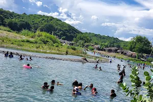 Public spa of the Nizao River image