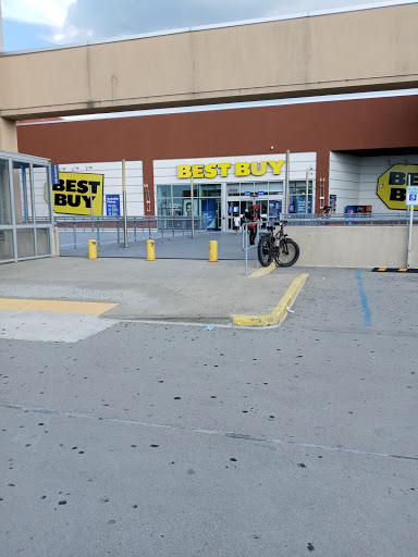 Electronics Store «Best Buy», reviews and photos, 610 Exterior Street, Bronx, NY 10451, USA