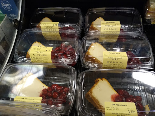 Grocery Store «Albertsons», reviews and photos, 215 N Carrier Pkwy, Grand Prairie, TX 75050, USA