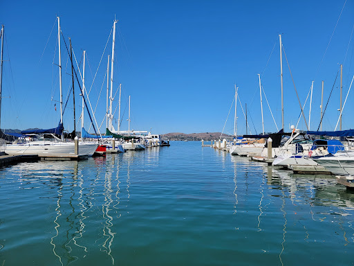 Schoonmaker Point Marina