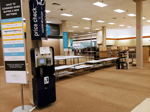 Shopping Mall «Eastfield Mall», reviews and photos, 1655 Boston Rd, Springfield, MA 01129, USA