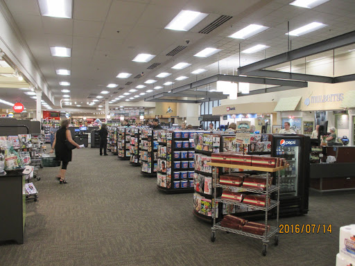 Grocery Store «Lunds & Byerlys Eagan», reviews and photos, 1299 Promenade Pl, Eagan, MN 55121, USA