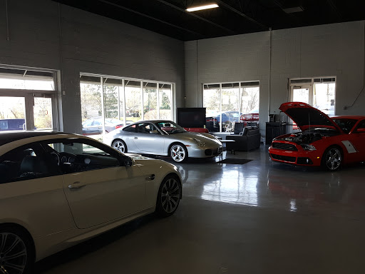 Used Car Dealer «Carmel Motors», reviews and photos, 508 W Carmel Dr, Carmel, IN 46032, USA