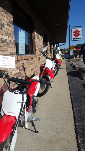Suzuki Motorcycle Dealer «Twin City Honda-Suzuki», reviews and photos, 1539 Commercial Blvd, Herculaneum, MO 63048, USA